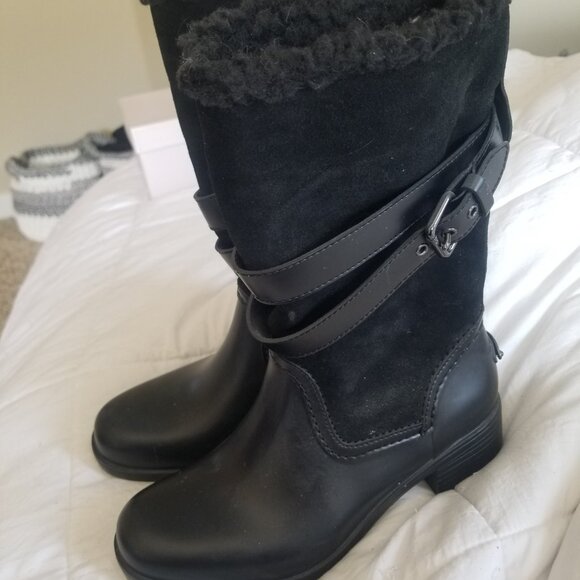 Coach shearling boots - Picture 3 of 3